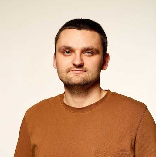 Artem Starosek