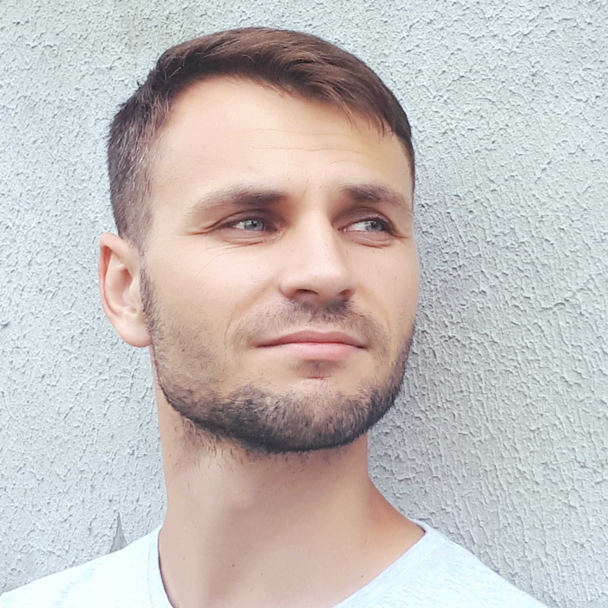 Андрій Левченко