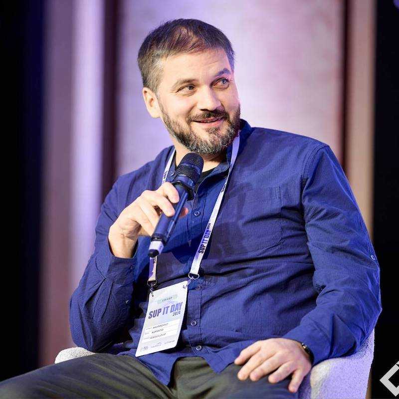 Кирило Науменко
