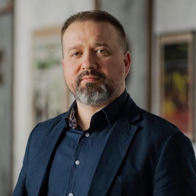 Дмитро Остапенко