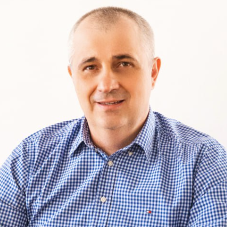 Олег Уманцев